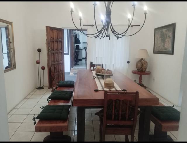 5 BEDROOM HOUSE FOR SALE IN BLUFF